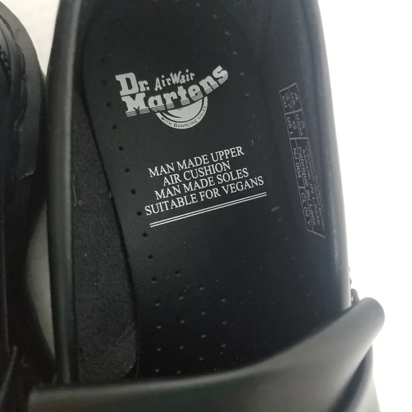 NWT DR MARTENS WOMEN'S ADRIAN QUAD MONO BLACK SIZE 6 - Picture 2 of 16